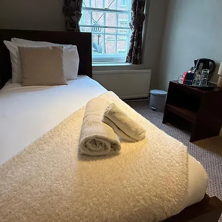 The Gillygate Hotel 3*