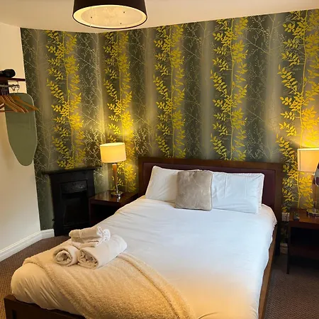 Hotel The Gillygate 3*
