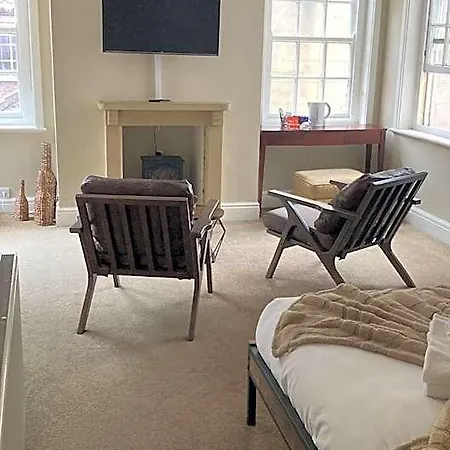 Hotel The Gillygate 3*