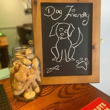 Gillygate Bar & Tea